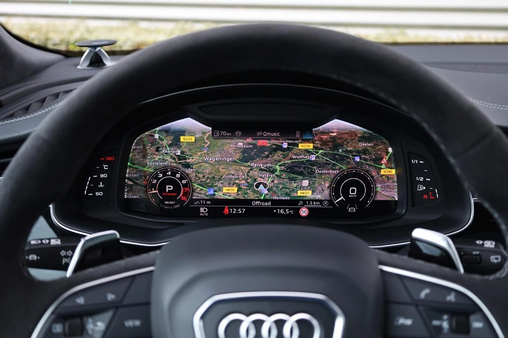 Audi RSQ8 – foto 35