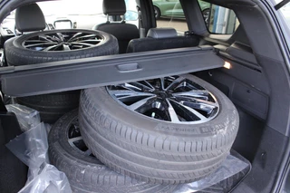 Ford Kuga – thumbnail 36