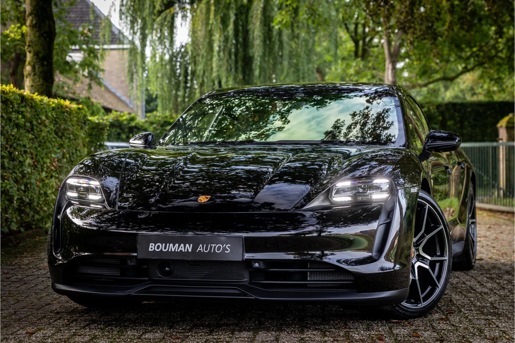 Porsche Taycan – foto 4