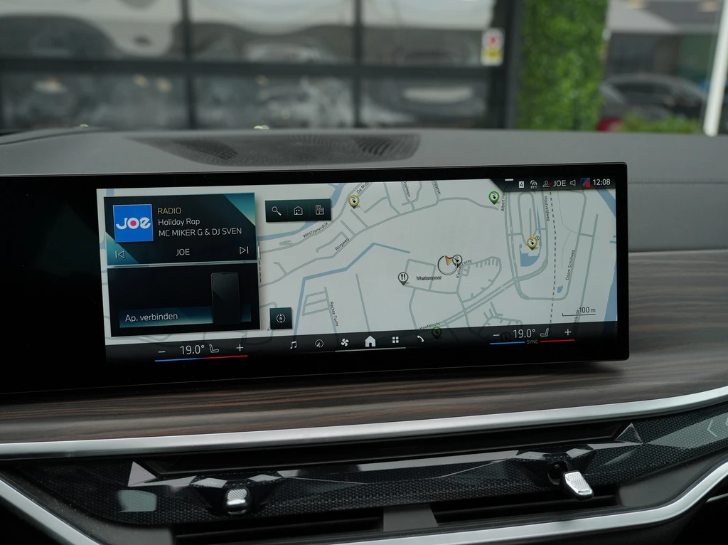 BMW X5 – foto 23