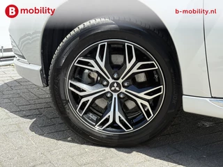 Mitsubishi Outlander – thumbnail 32