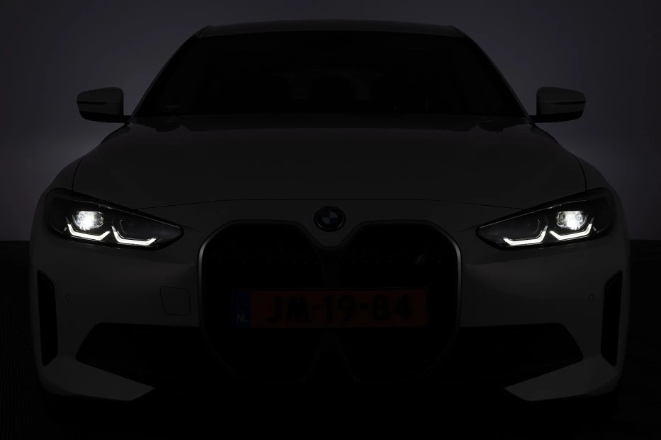 BMW i4 – foto 9