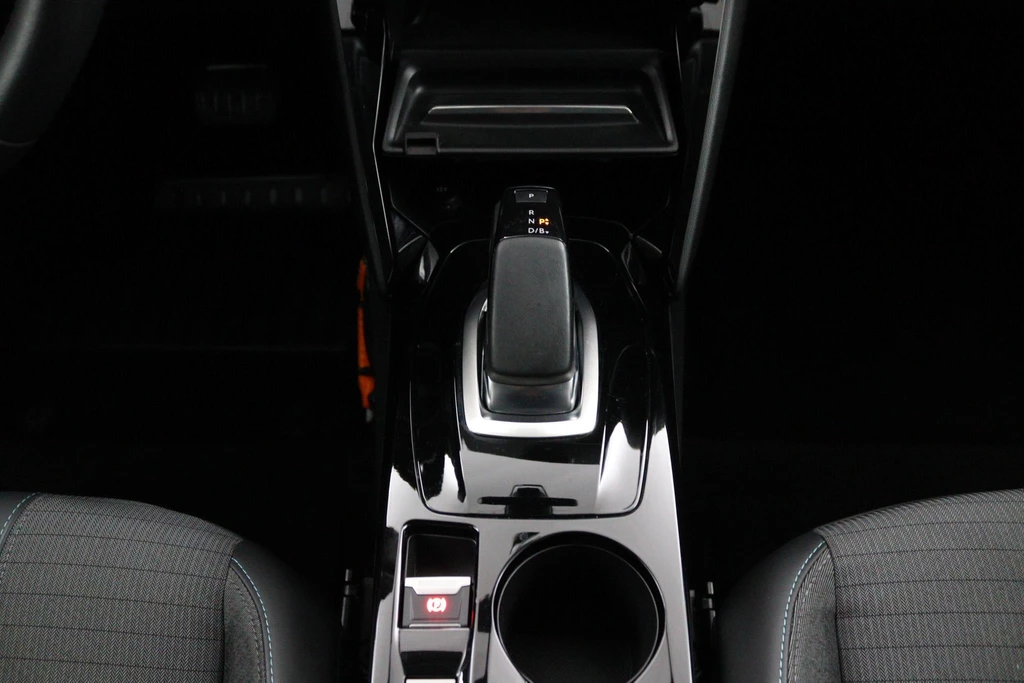 Peugeot e-208 – foto 25