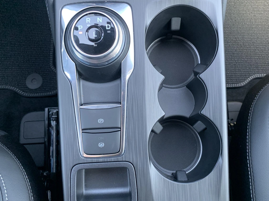 Ford Kuga – foto 24