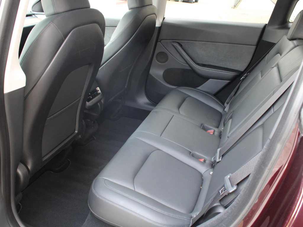Tesla Model Y – foto 14