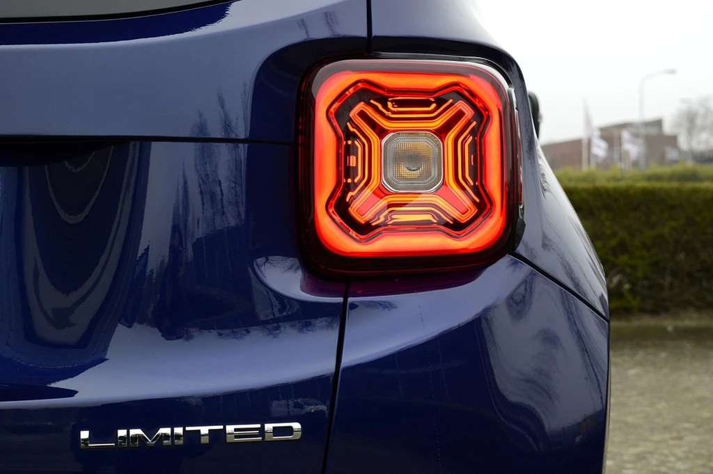 Jeep Renegade – foto 8