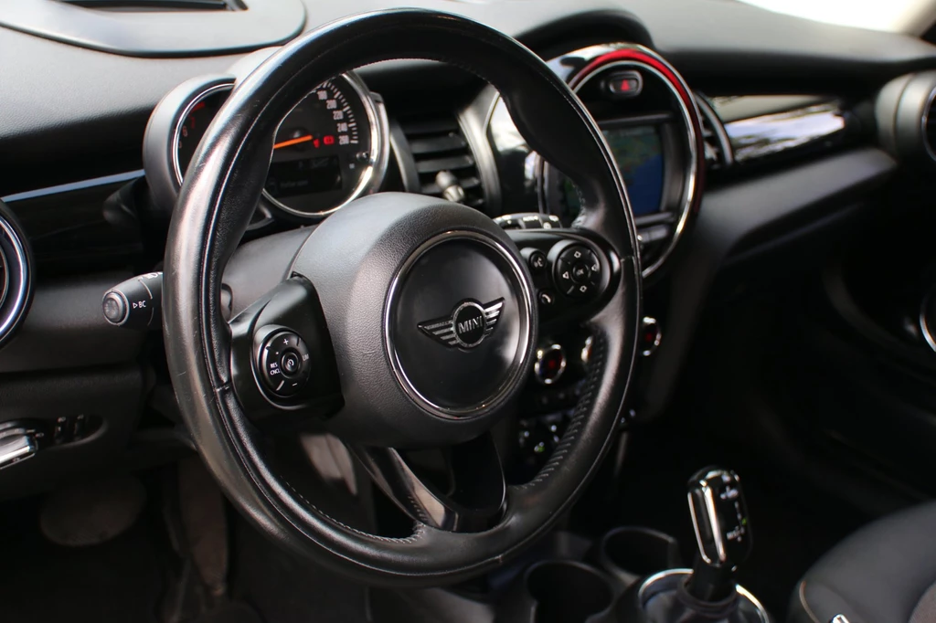 MINI 3-deurs – foto 9