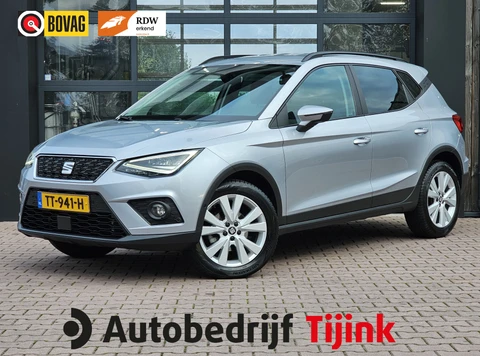 SEAT Arona 1.0 TSI Style Business Intense | Automaat | LED | Trekhaak | Climatronic | Keyless | PDC | Full Link |