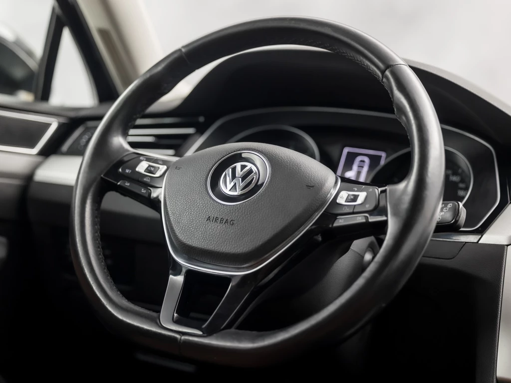 Volkswagen Passat – foto 17