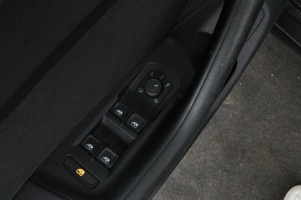 Volkswagen Passat – foto 16