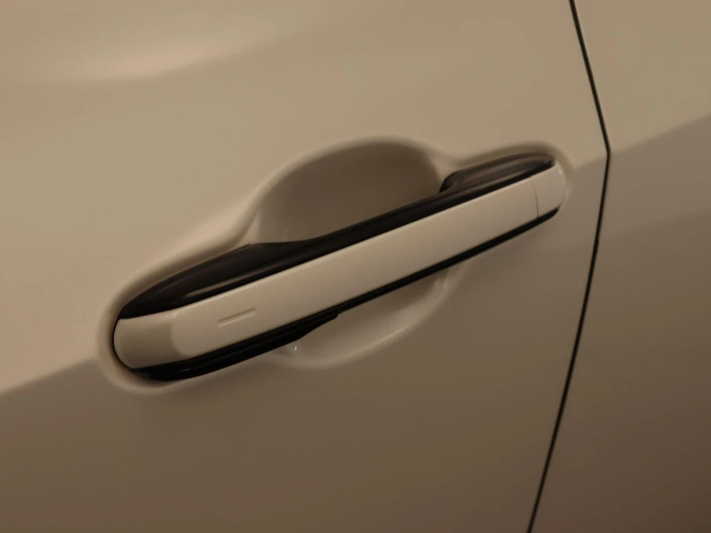Lexus NX – foto 22