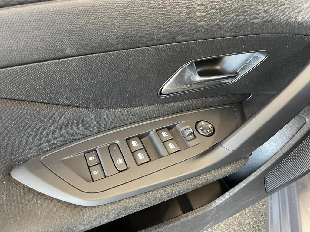 Peugeot 308 – foto 10