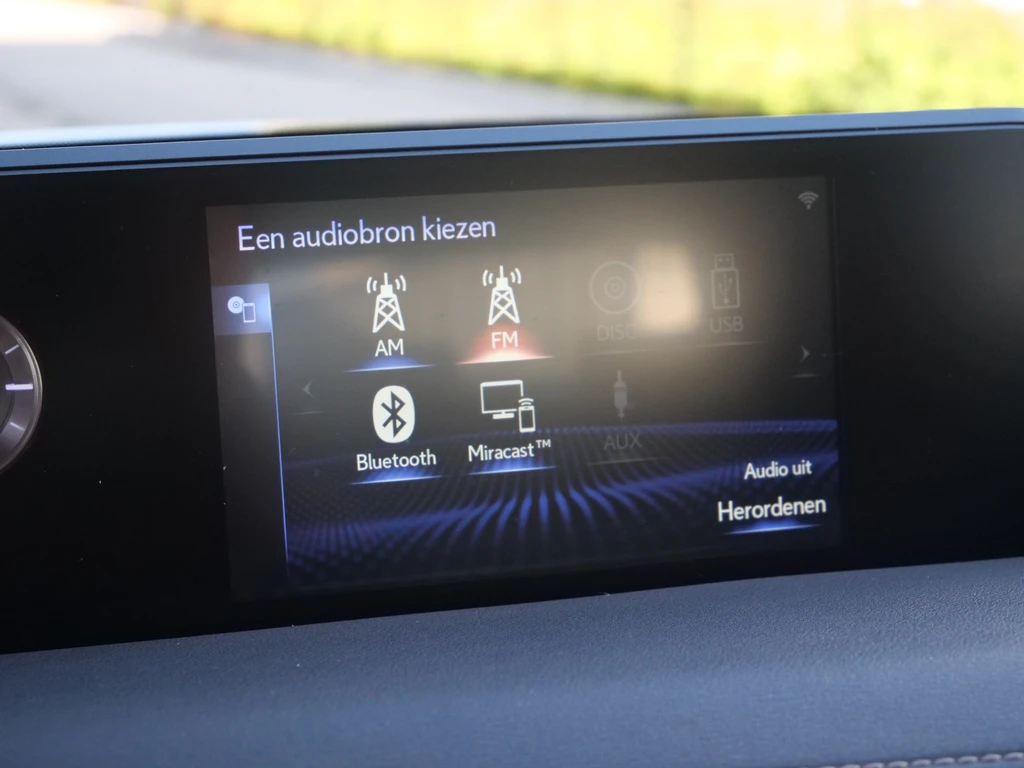 Lexus UX – foto 29