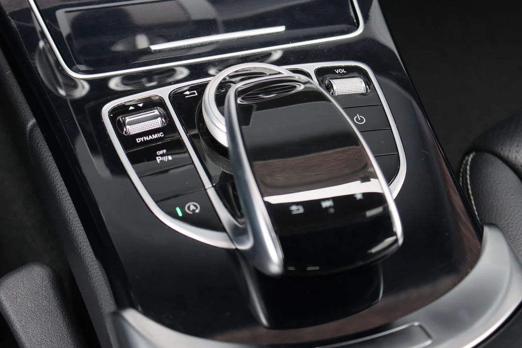 Mercedes-Benz C-Klasse – foto 29