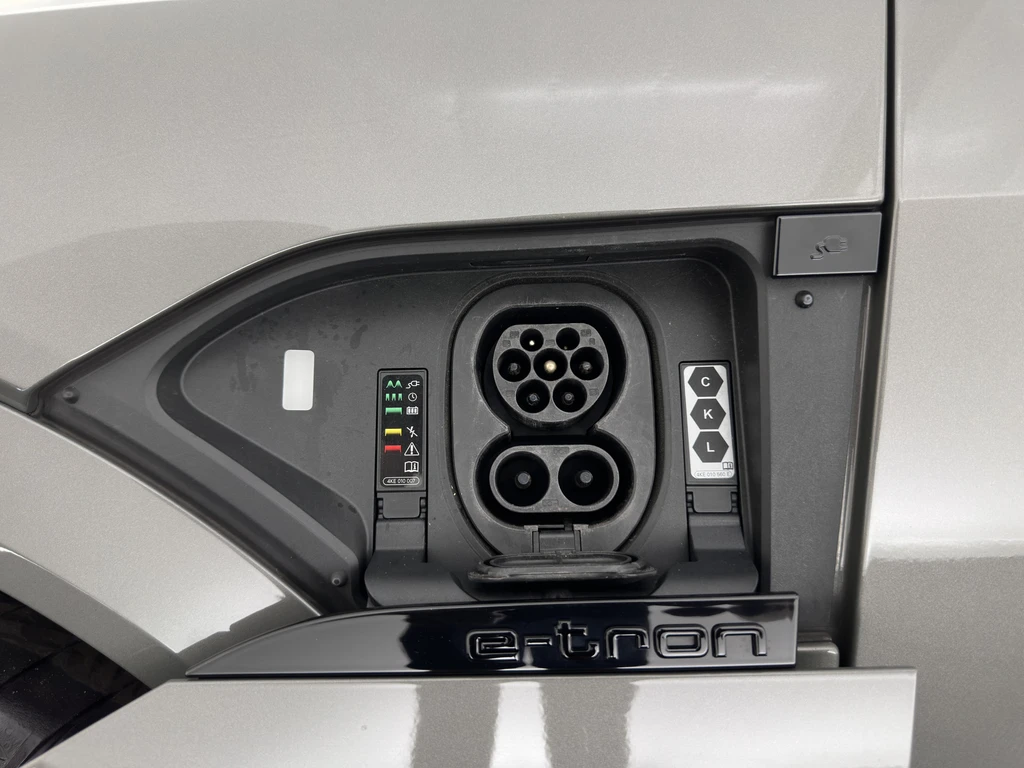 Audi Q8 e-tron – foto 30