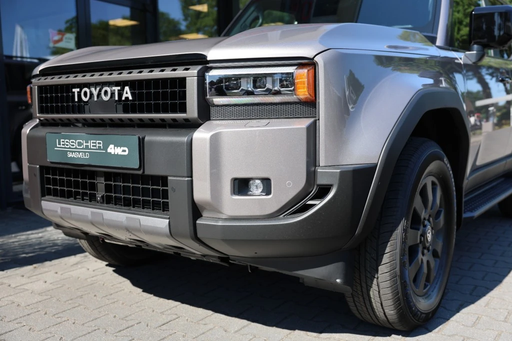 Toyota Land Cruiser – foto 1