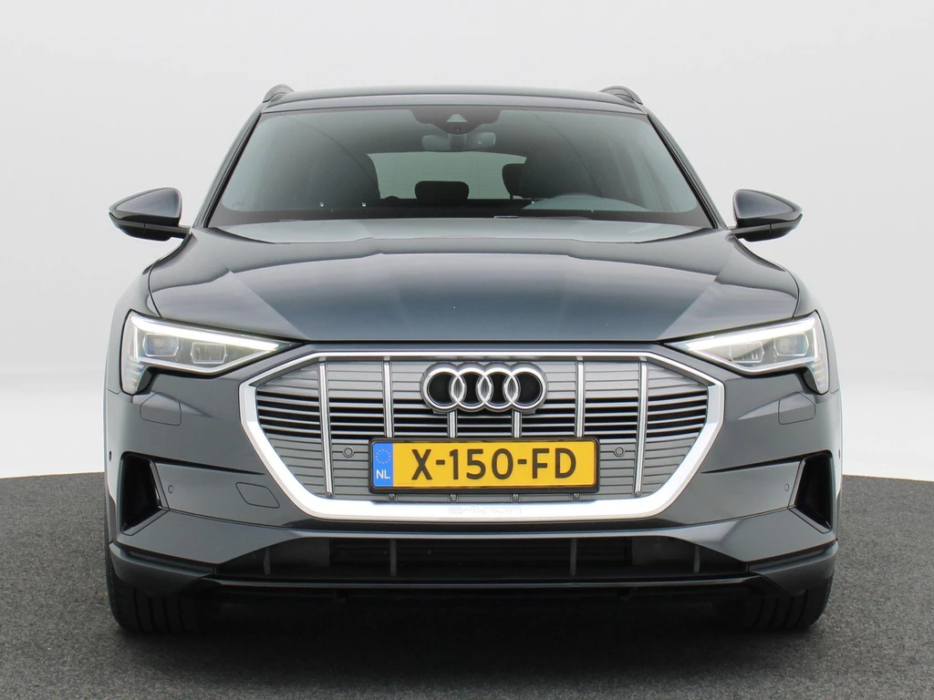 Audi e-tron – foto 8