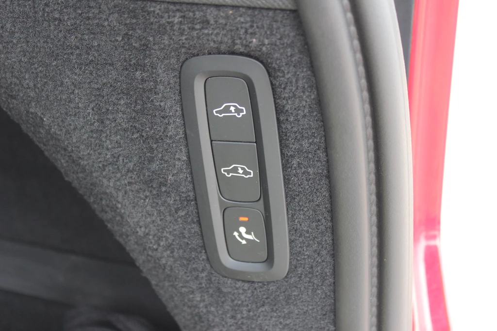 Volvo XC90 – foto 18