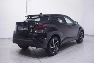 Toyota C-HR – thumbnail 6