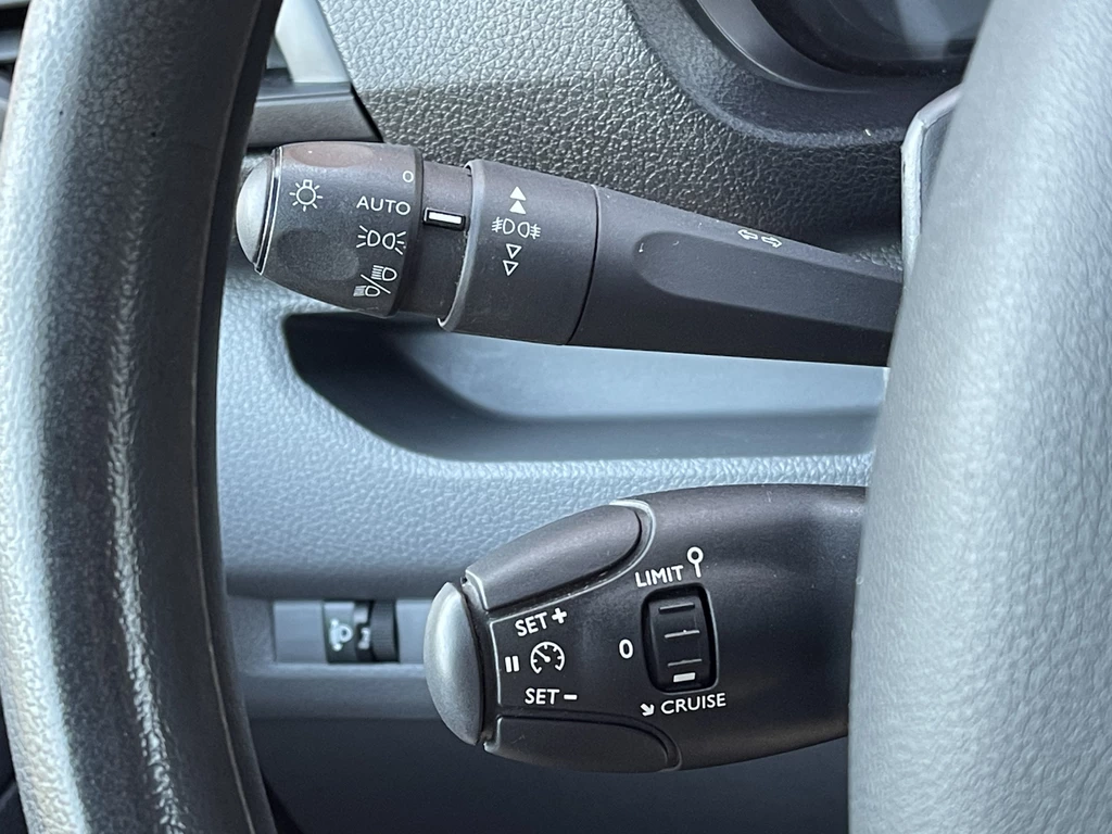 Opel Vivaro – foto 21