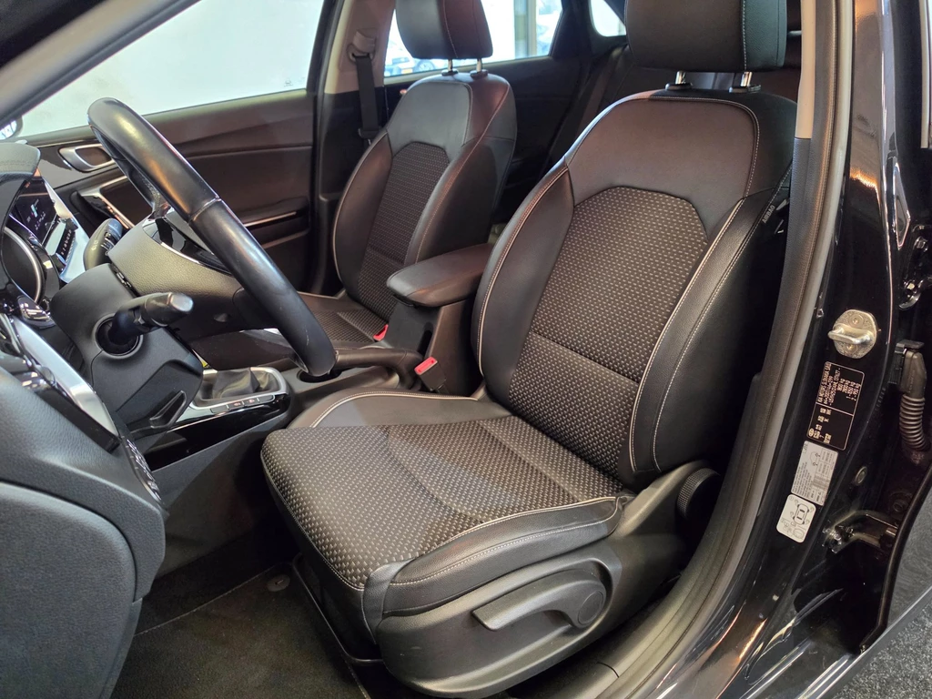 Kia Ceed – foto 12