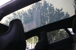 Porsche Taycan – thumbnail 12