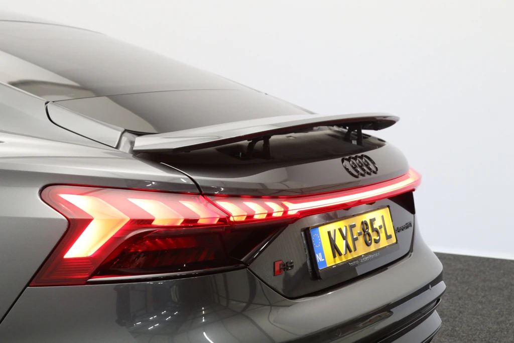 Audi e-tron GT – foto 27