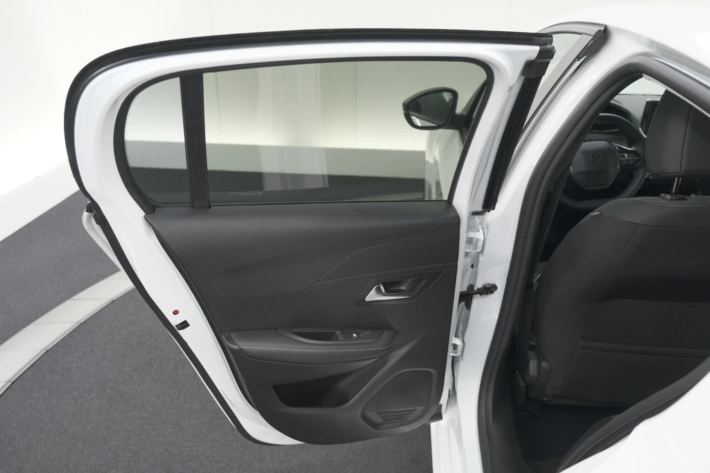 Peugeot e-208 – foto 68