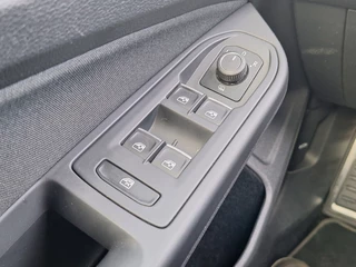 Volkswagen Golf – thumbnail 25