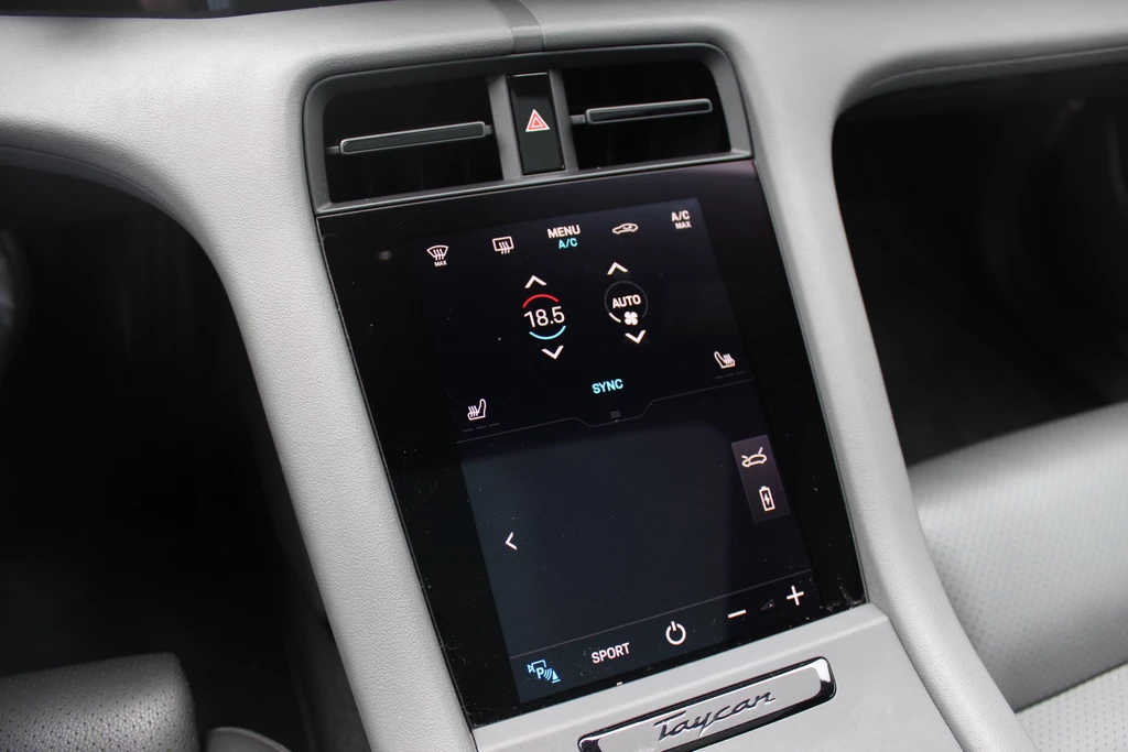 Porsche Taycan – foto 30