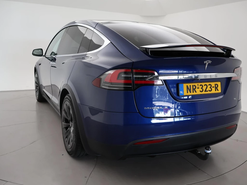 Tesla Model X – foto 6
