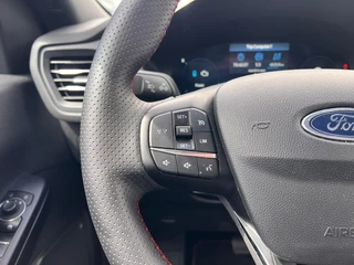 Ford Kuga – thumbnail 16