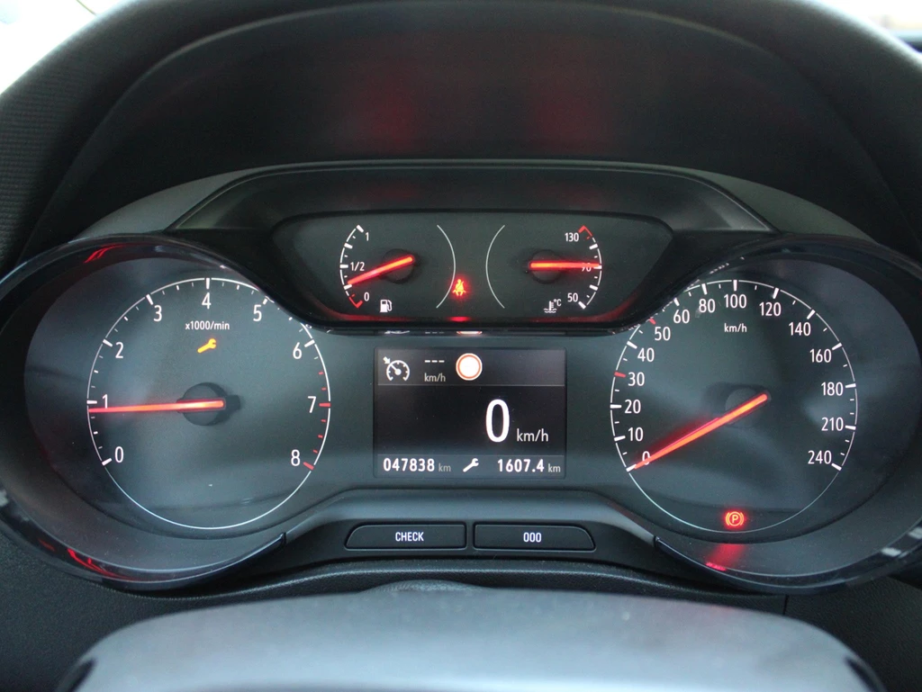 Opel Crossland X – foto 23