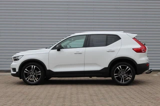 Volvo XC40 – thumbnail 3