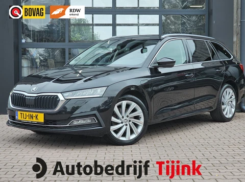 Škoda Octavia Combi 1.4 TSI iV PHEV Business Edition Plus | LED | Trekhaak | PDC | Stoelverwarming | ACC | Lane Assist |