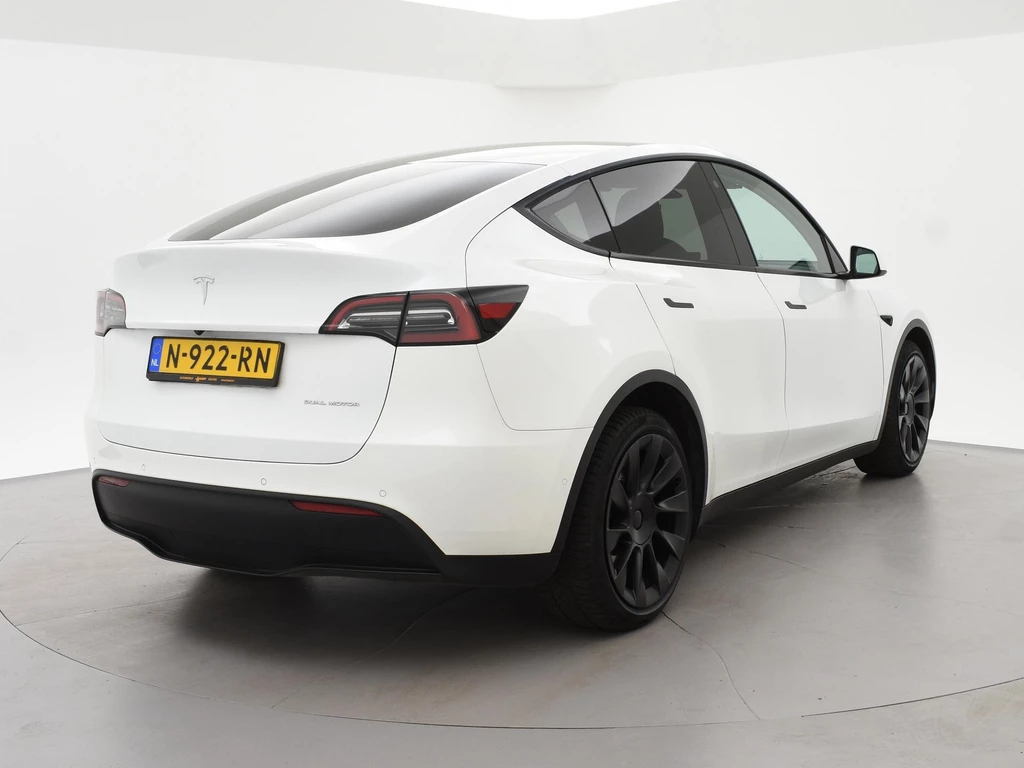 Tesla Model Y – foto 4