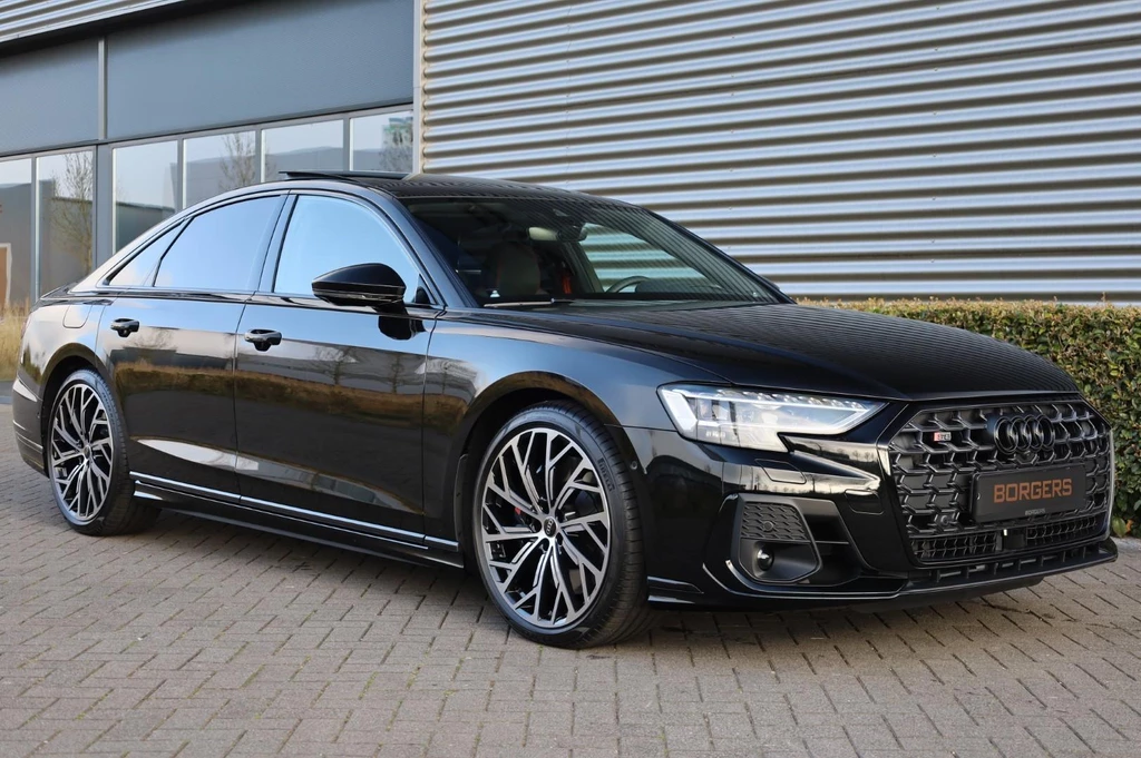 Audi S8 – foto 11