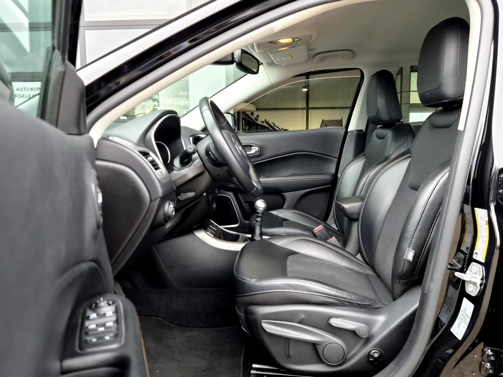 Jeep Compass – foto 11