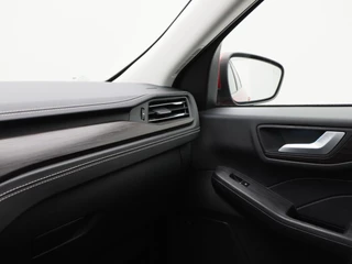 Ford Kuga – thumbnail 31