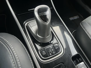 Mitsubishi Outlander – thumbnail 12