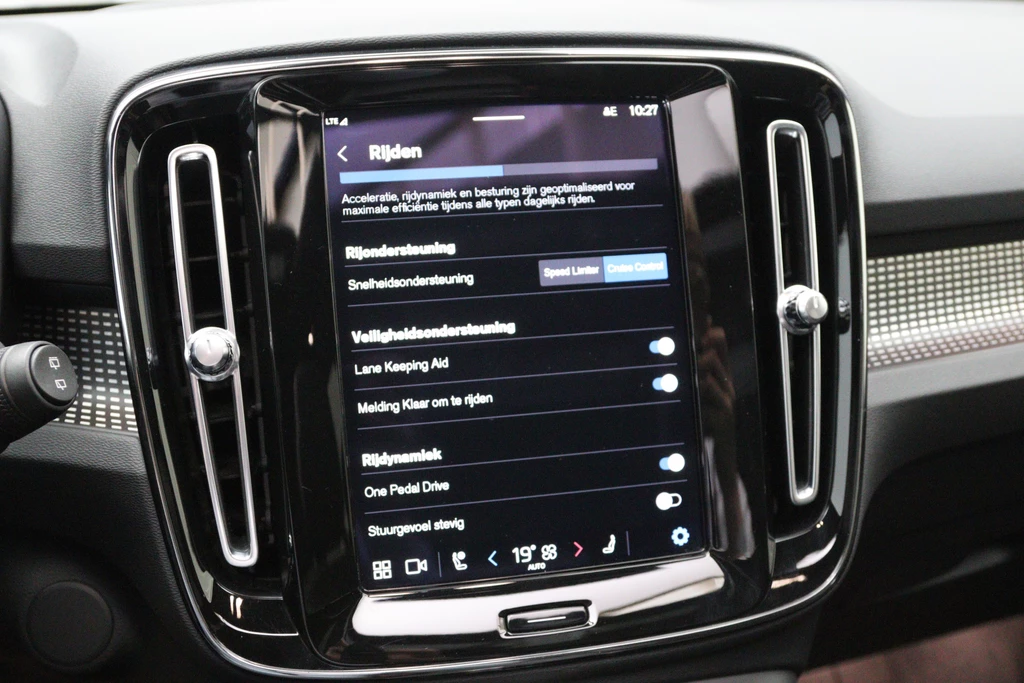 Volvo XC40 – foto 38