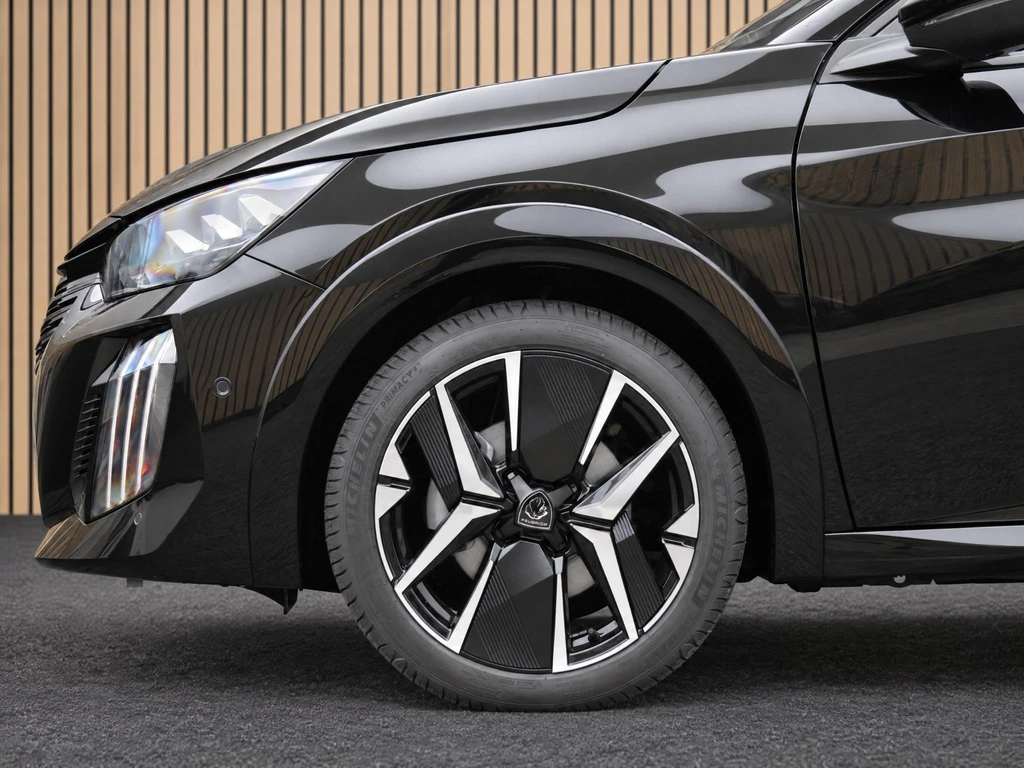 Peugeot 208 – foto 10