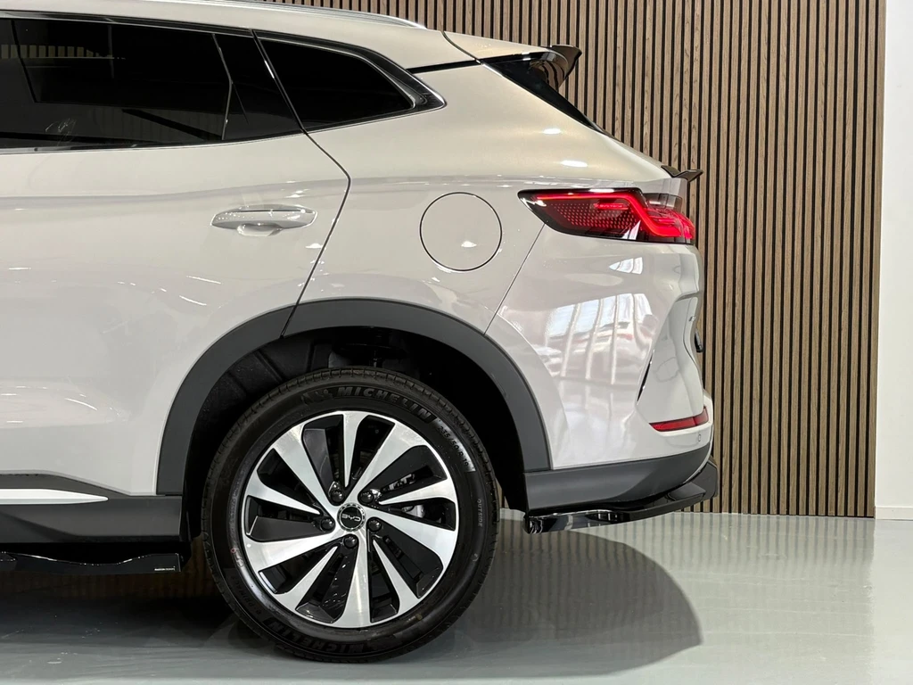BYD SEAL U – foto 15