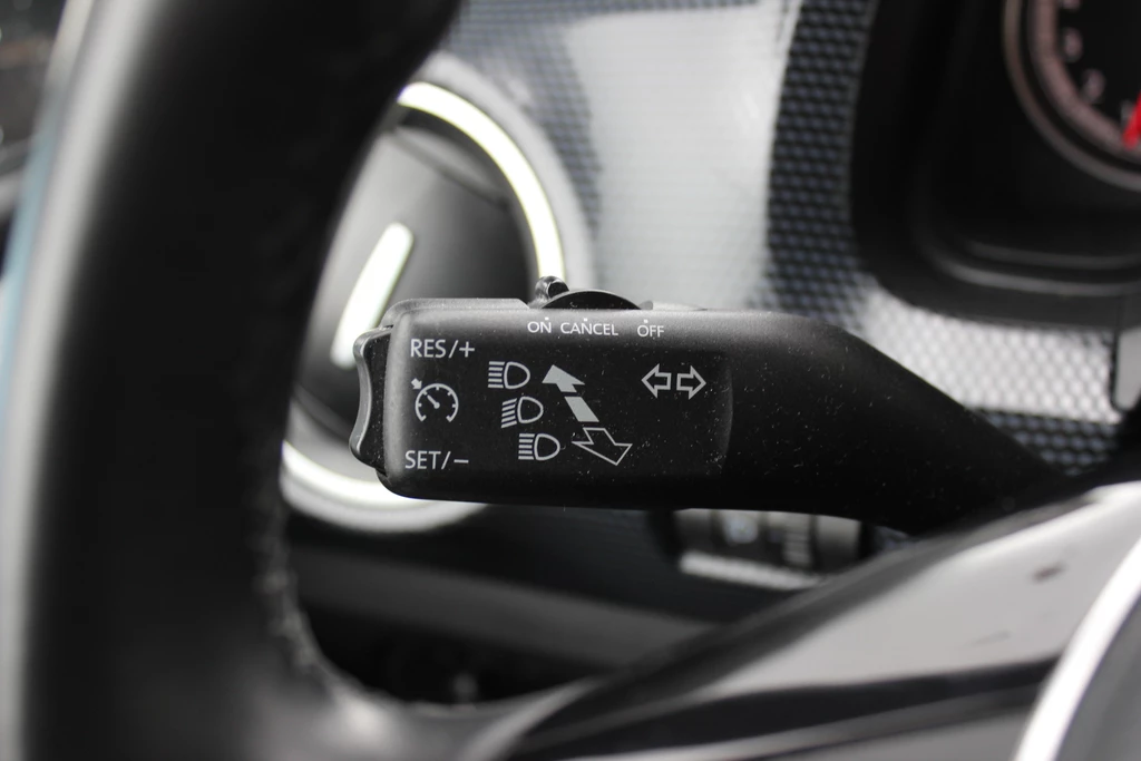 Volkswagen up! – foto 32