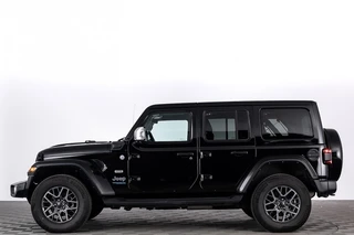 Jeep Wrangler – thumbnail 2