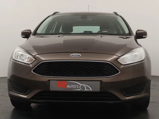 Ford Focus – thumbnail 8