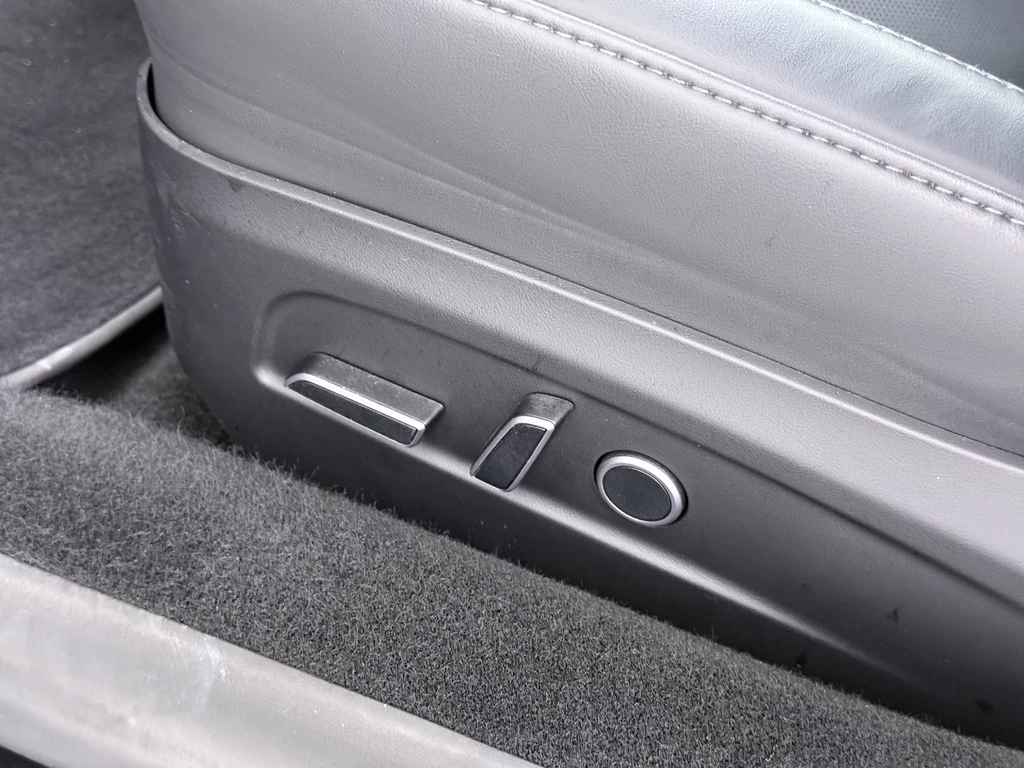 Tesla Model 3 – foto 15