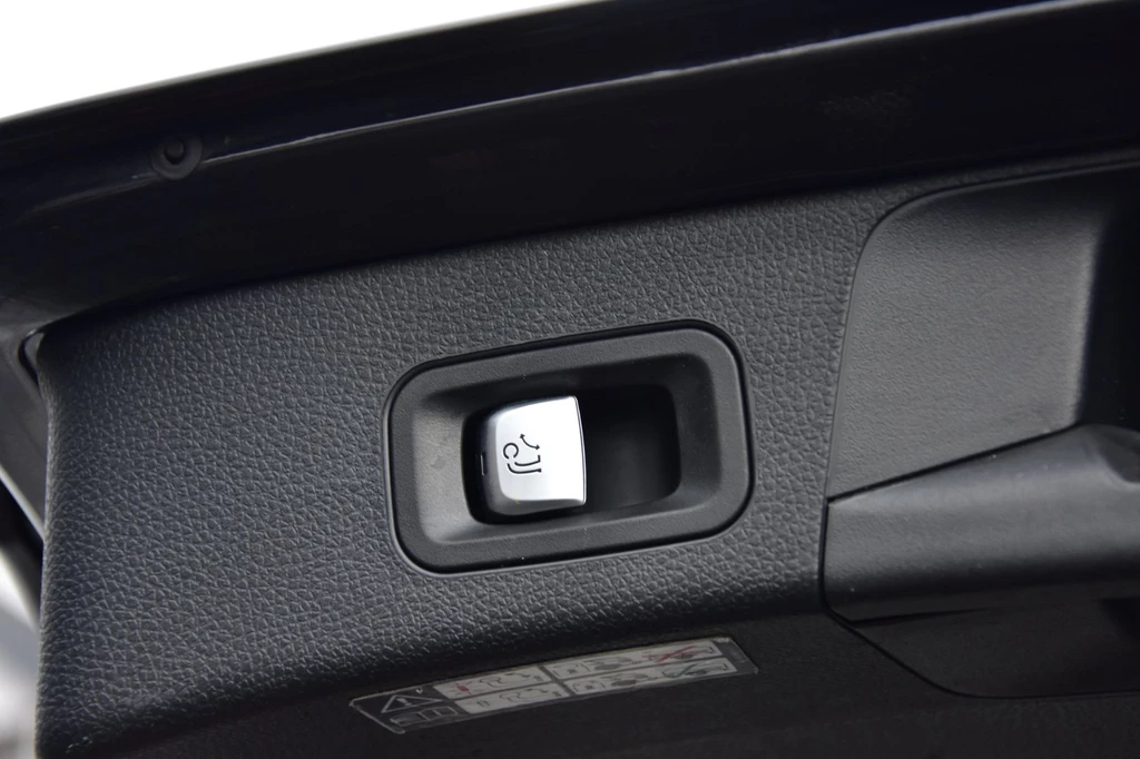 Mercedes-Benz C-Klasse – foto 19