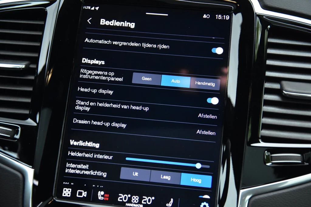 Volvo XC90 – foto 20