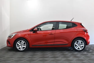 Renault Clio – thumbnail 1